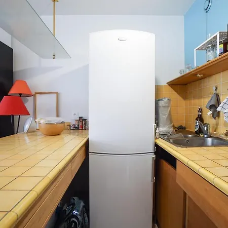 Flat With Balcony Near The Sacre Coeur *