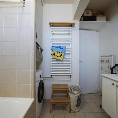 Flat With Balcony Near The Sacre Coeur Apartment