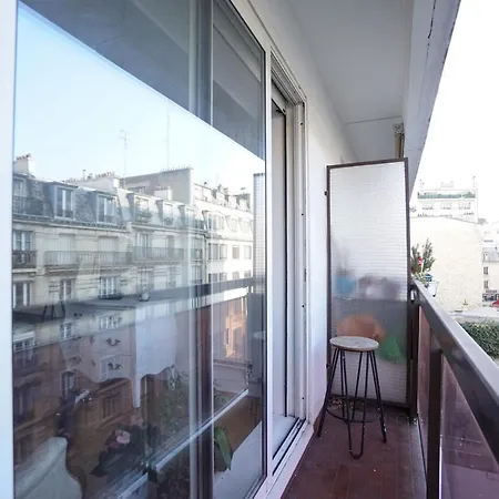 Apartment Flat With Balcony Near The Sacre Coeur *